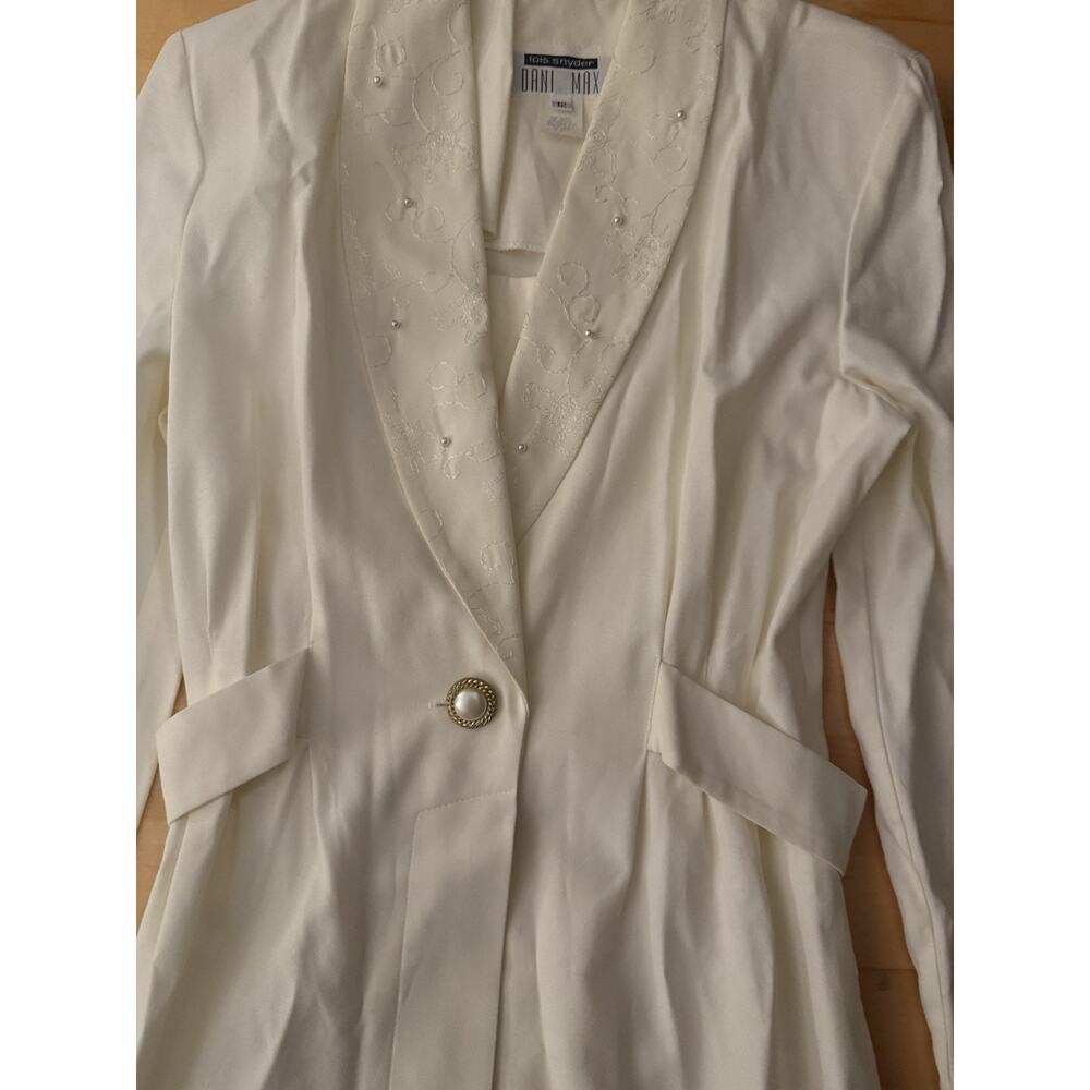 VTG Dani Maxi White V Neck Pearl Button Coat Studded Embroidered 12 - Picture 3 of 8